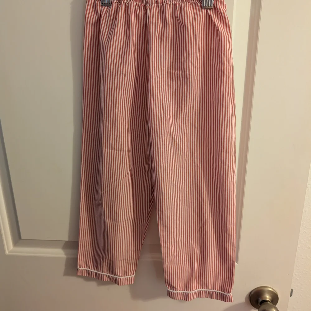 Sweet Dreams Classic Striped‎ Pajama Set